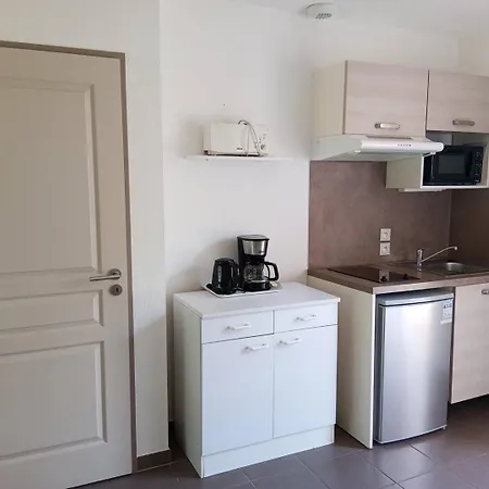 فيلة Maisonnette Toute Equipee Au Milieu Des Vignes *